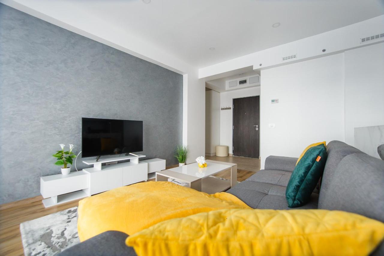 Elegant & Spacious - Central Apartment Oradea Zewnętrze zdjęcie